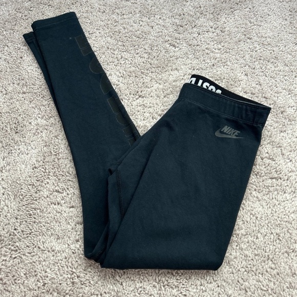 Nike Pro Black Leggings - Picture 1 of 6